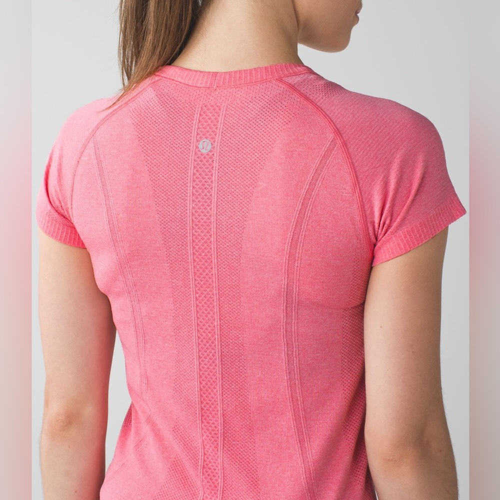 Lululemon Swiftly Tech Short Sleeve